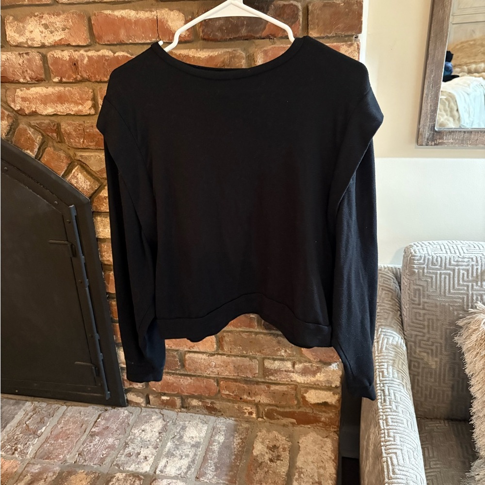 Versona Black Women's Sweatshirt